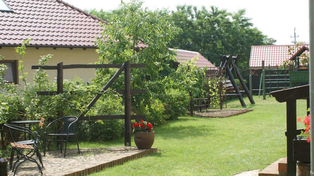 Villa Na Plebanii Jaszkowo Exterior foto